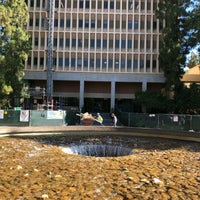 Photo taken at UCLA Inverted Fountain by 番茄 小. on 8/1/2019