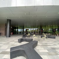 Photo taken at Macquarie University Central Courtyard by 番茄 小. on 1/22/2024