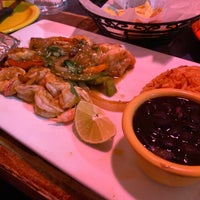 Снимок сделан в Jose&amp;#39;s Mexican Restaurant пользователем 番茄 小. 10/12/2019