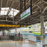 Photo taken at JR Platforms 1-2 by なばちゃん on 7/10/2022
