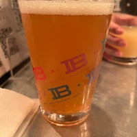 Photo taken at Craft Beer Bar IBREW by Yoichi T. on 6/3/2023