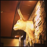 Photo taken at LongHorn Steakhouse by 🍒.britt.🍒 on 12/23/2012