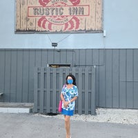 Photo taken at Rustic Inn Crabhouse by Jennifer C. on 9/5/2020