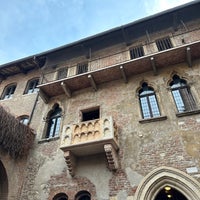 Photo taken at Casa di Giulietta by Ezgi B. on 1/14/2024