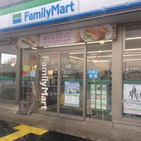 Photo taken at FamilyMart by はるしおん P. on 3/22/2017