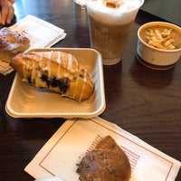 Photo taken at Specialty’s Café &amp;amp; Bakery by 詩璇 鄭. on 7/1/2018