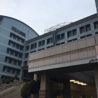 Photo taken at 東京都立 産業技術高等専門学校 品川キャンパス by 通院 on 4/5/2017