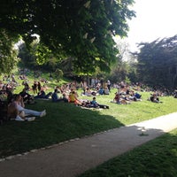 Photo taken at Parc des Buttes-Chaumont by N on 5/9/2016
