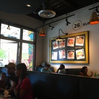 Foto tomada en Mustard&amp;#39;s Burger Shop &amp;amp; Grill  por Jared M. el 3/5/2016