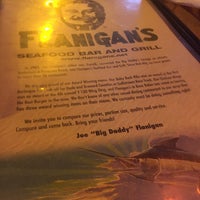 Photo taken at Flanigan&amp;#39;s Seafood Bar &amp;amp; Grill by Sonia on 10/27/2017