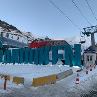 Photo taken at Dedeman Palandöken Ski Lodge by Esin on 2/12/2023