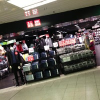 Uniqlo ユニクロ Jr新大阪店 Now Closed 淀川区 西中島5 16 1