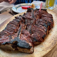 Photo taken at Peter Luger Steak House by Syamrath S. on 9/15/2022