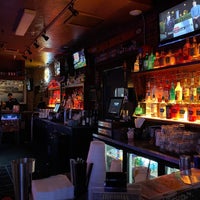 Foto tirada no(a) City Tavern por Patrick O. em 10/15/2021