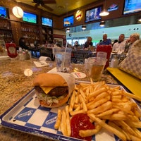 Photo taken at Pappas Burger by Patrick O. on 2/4/2022