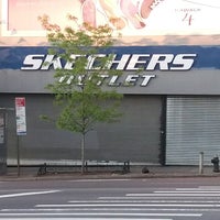 skechers store bronx