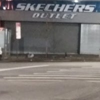 skechers outlet bronx