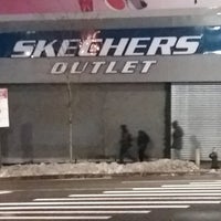 skechers outlet bronx