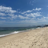 Photo taken at Praia de Piratininga by Rachel D. on 9/3/2023