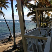 Das Foto wurde bei Caribe Playa Beach Hotel von Sarah H. am 4/27/2013 aufgenommen