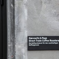 6/26/2017 tarihinde Hænowitz &amp;amp; Page Röstereiziyaretçi tarafından Hænowitz &amp;amp; Page Rösterei'de çekilen fotoğraf