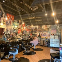 Photo taken at Floyd&amp;#39;s Barbershop - Lamar by Faris A on 11/12/2019