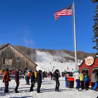 Photo taken at Mount Snow Resort by Avneesh K. on 2/26/2022