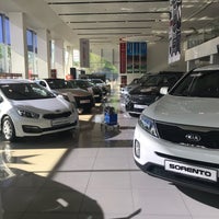 Photo taken at FAVORIT MOTORS KIA by Кеша . on 5/12/2018