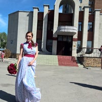 Photo taken at ЗАГС Ленинского района by Marussia on 6/10/2016