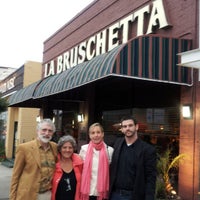 3/30/2013 tarihinde Mark P.ziyaretçi tarafından La Bruschetta Ristorante'de çekilen fotoğraf