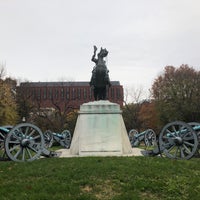 Photo taken at Andrew Jackson Statue by Yawei L. on 11/23/2019
