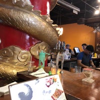 12/3/2018 tarihinde Yawei L.ziyaretçi tarafından 家 Jia Szechuan Food &amp;amp; Bar'de çekilen fotoğraf