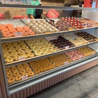 Photo taken at Brammibal’s Donuts by Matteo G. on 10/16/2023