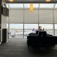 Photo taken at Delta Sky Club by Biz T. on 3/30/2022