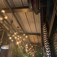รูปภาพถ่ายที่ Balkon Cafe &amp;amp; Restaurant โดย Saleem A. เมื่อ 1/1/2023