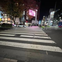 Photo taken at Jingumae Intersection by ちいつぶ ！. on 11/28/2023