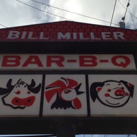 4/30/2013 tarihinde T. Frank S.ziyaretçi tarafından Bill Miller Bar-B-Q'de çekilen fotoğraf