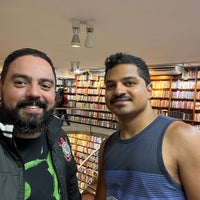 VOANDO PARA A FELICIDADE  Livraria Martins Fontes Paulista