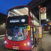 Photo taken at Finsbury Park Railway Station (FPK) by Tommy C. on 1/1/2023