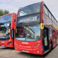 Photo taken at Edgware Bus Station by Tommy C. on 8/28/2021