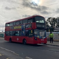 Photo taken at Harrow &amp;amp; Wealdstone Railway Station (HRW) by Tommy C. on 11/6/2021