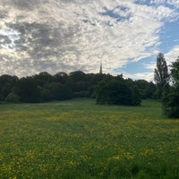 Photo taken at Harrow On The Hill Green Space on greenhill way by Tommy C. on 5/17/2022