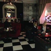 11/30/2012 tarihinde Goebel 2.ziyaretçi tarafından Checkmate Bar'de çekilen fotoğraf