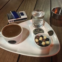 รูปภาพถ่ายที่ Kahve Durağı โดย Hakan K. เมื่อ 8/26/2018
