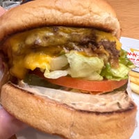 Photo taken at In-N-Out Burger by Drew F. on 3/9/2023