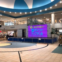 ららぽーとtokyo Bay 中央広場 Gosteri Merkezi Da Fotograflar