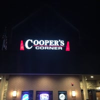 รูปภาพถ่ายที่ Cooper&amp;#39;s Corner โดย Ed A. เมื่อ 3/13/2018