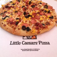 Photo taken at Little Caesars Pizza by Merve H. on 6/28/2013