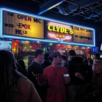 Photo taken at Hi-Fi Clyde&amp;#39;s by mem on 11/27/2021