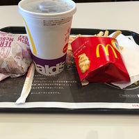 Photo taken at McDonald&#39;s by ぽき on 8/27/2017